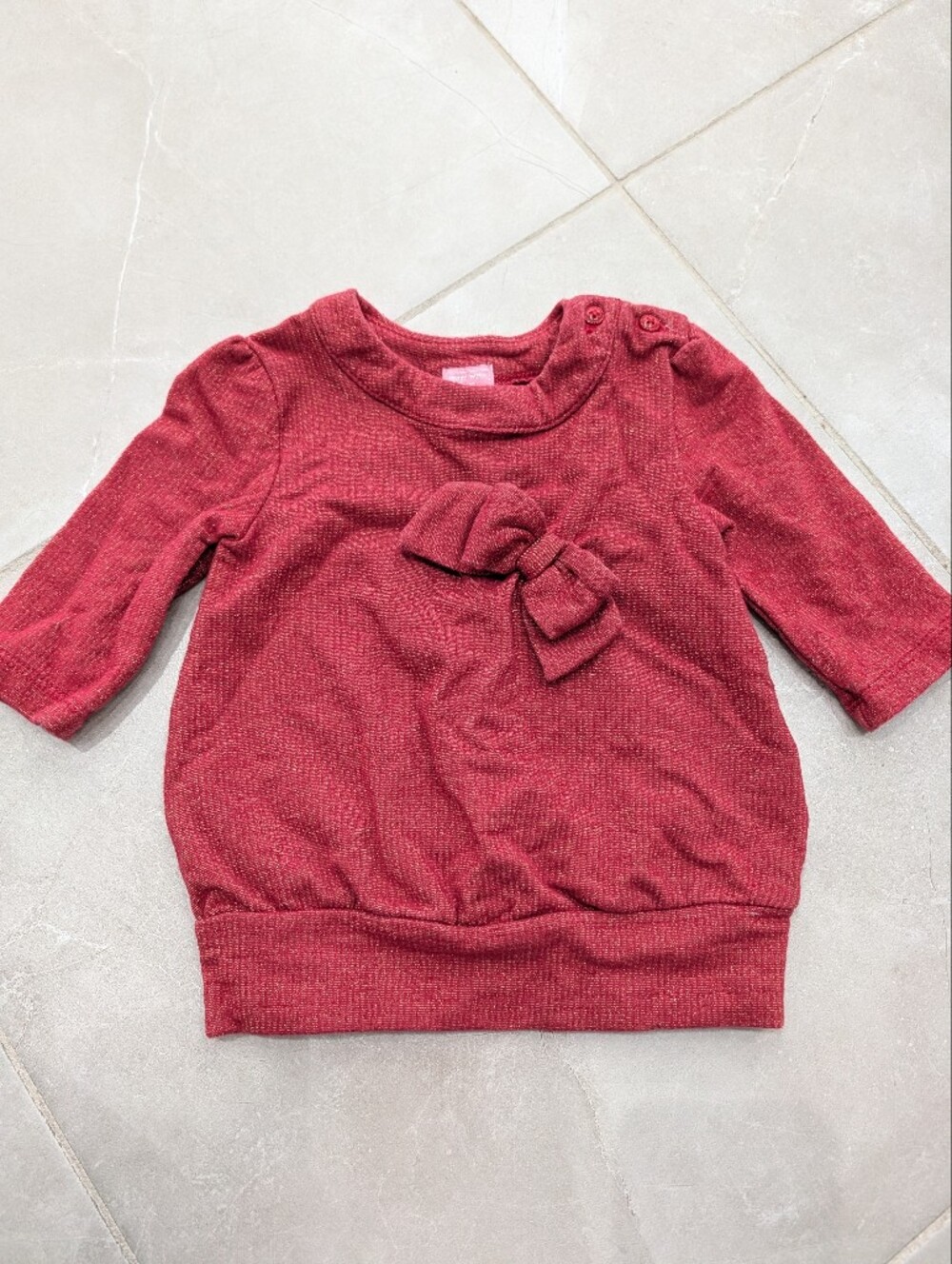 4/$20 The Children’s Place Sparkly Red Sweater – 6-9M